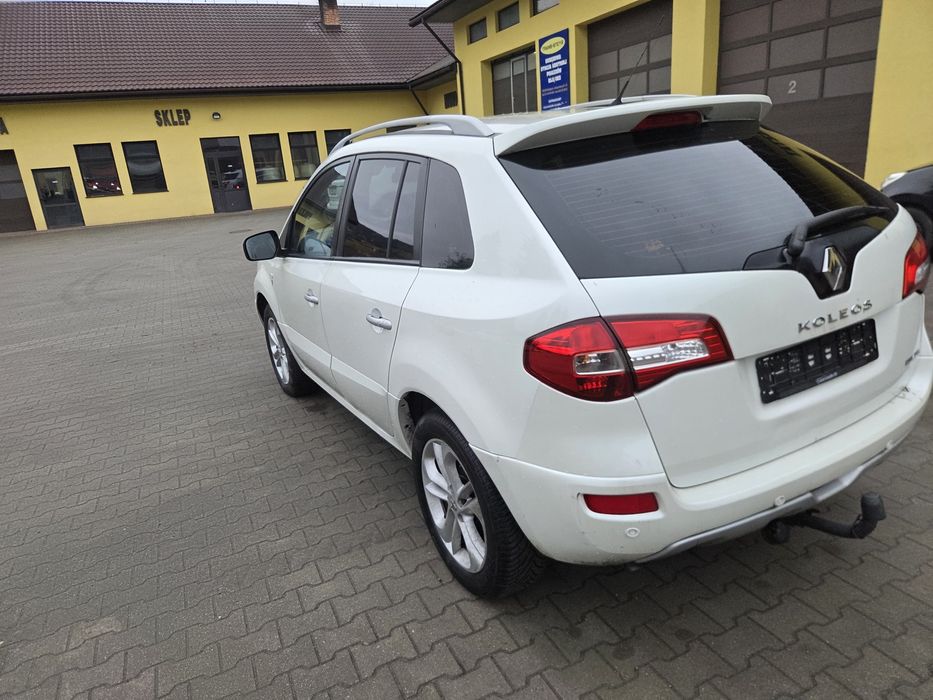 Renault koleos 4x4 biala perła