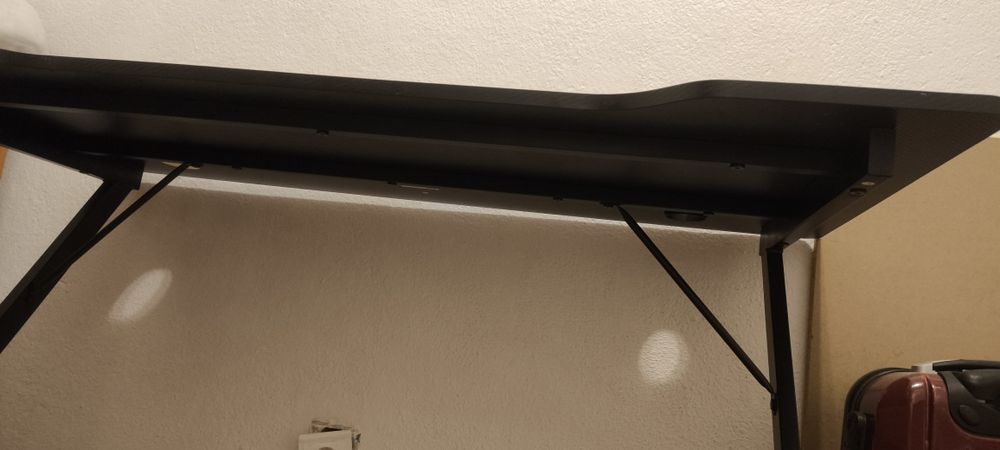 Mesa gaming jysk 60x120