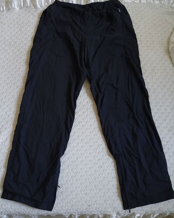 Czarne spodnie dresowe Onell r.38