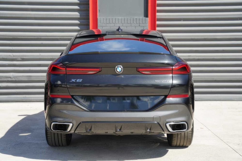 BMW X6      2020