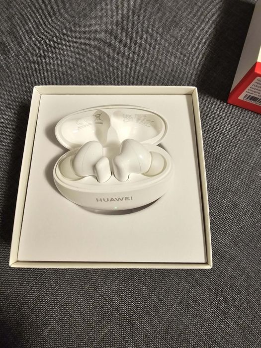 Słuchawki bezprzewodowe HUAWEI Free Buds 5i