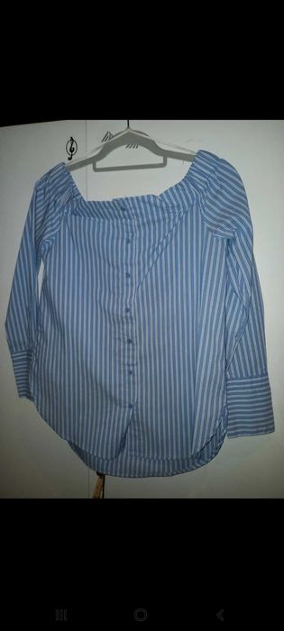 Camisa de riscas azuis claras/brancas, sem ombros - S - Stradivarius