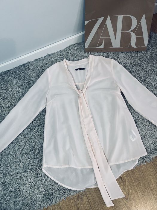 Gina tricot pudrowy roz piekna koszula biurowa wiazana rozm s