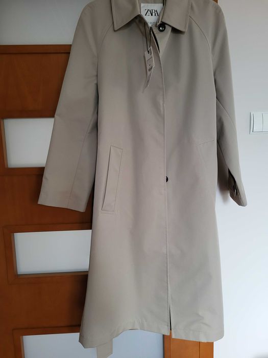 Zara beżowy trench