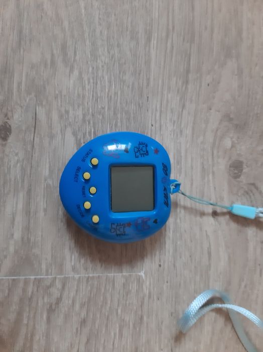 Тамогчи игрушка тетрис