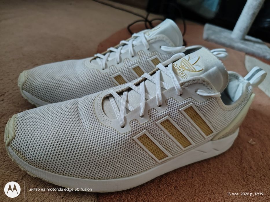 Кросівки Adidas 45
