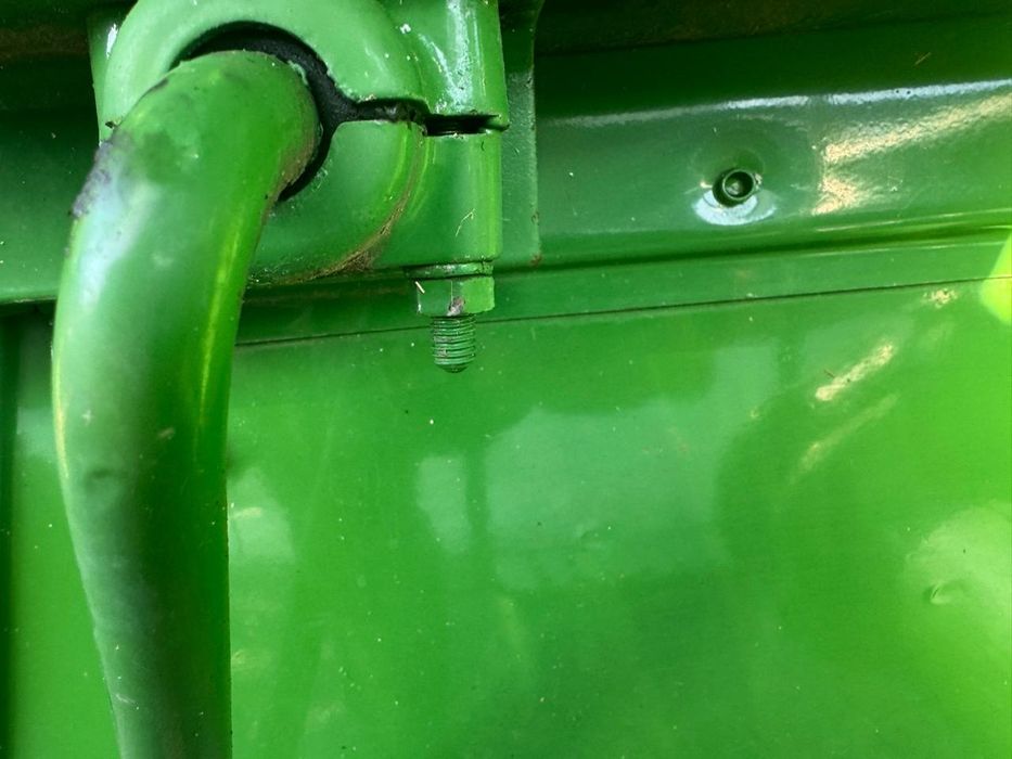 Комбайн свіжо пригнаний John Deere 1055