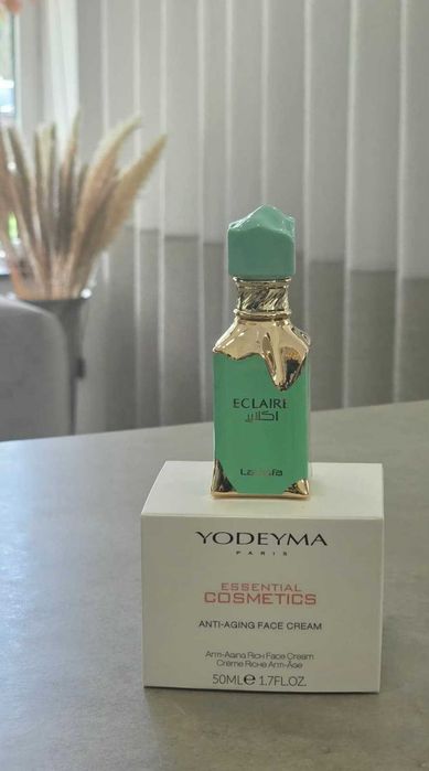 Lattafa Eclaire 30ml + Creme Yodeyma