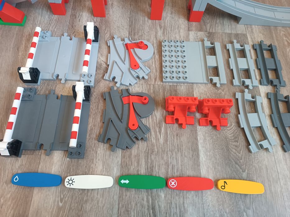 Лего дупло оригінал міст,потяг сенсорний,рейки,переїзд,тупік,вагон