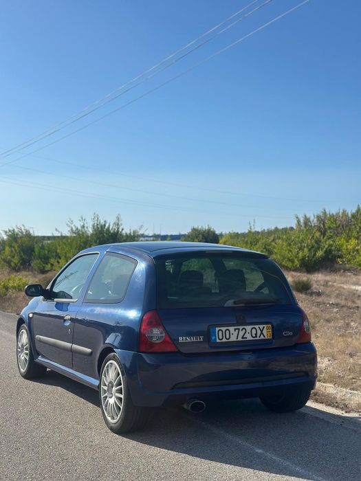 Renault Clio 2 1.6 16v
