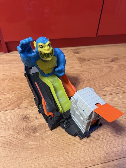 Трек Хотвілс Hotweels