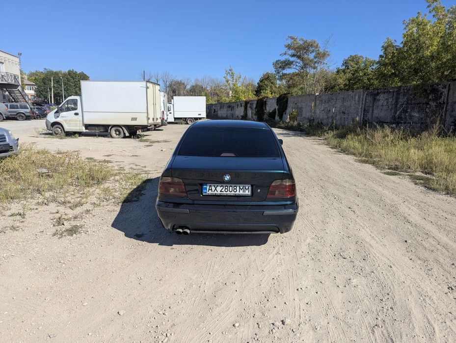 Автомобиль BMW E39 535