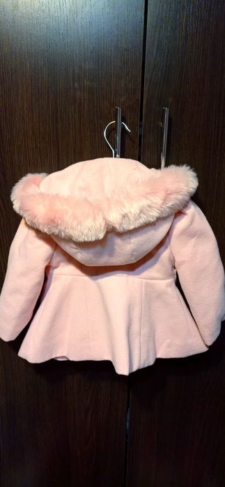 Пальто осіннє на дівчинку 12 місяців