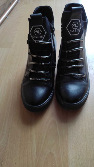 nowe Buty damskie sneakersy cabin
