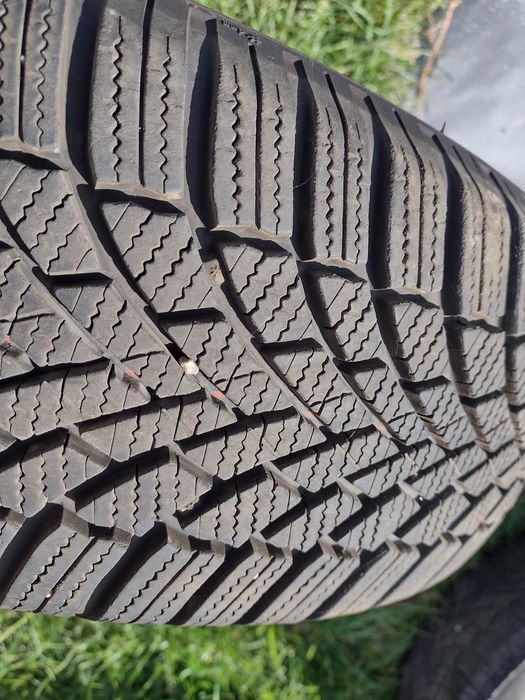 Bridgestone Blizzak LM005 195/65 R15 91T zimowe – 5 szt. 4+1