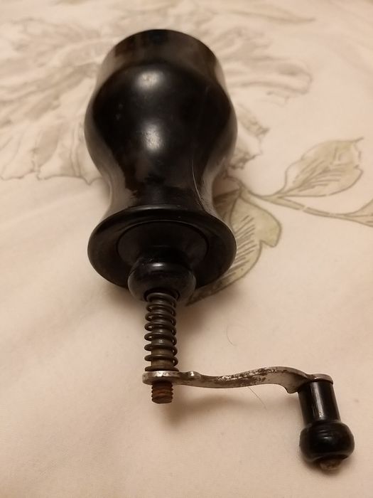 Измельчитель мельница