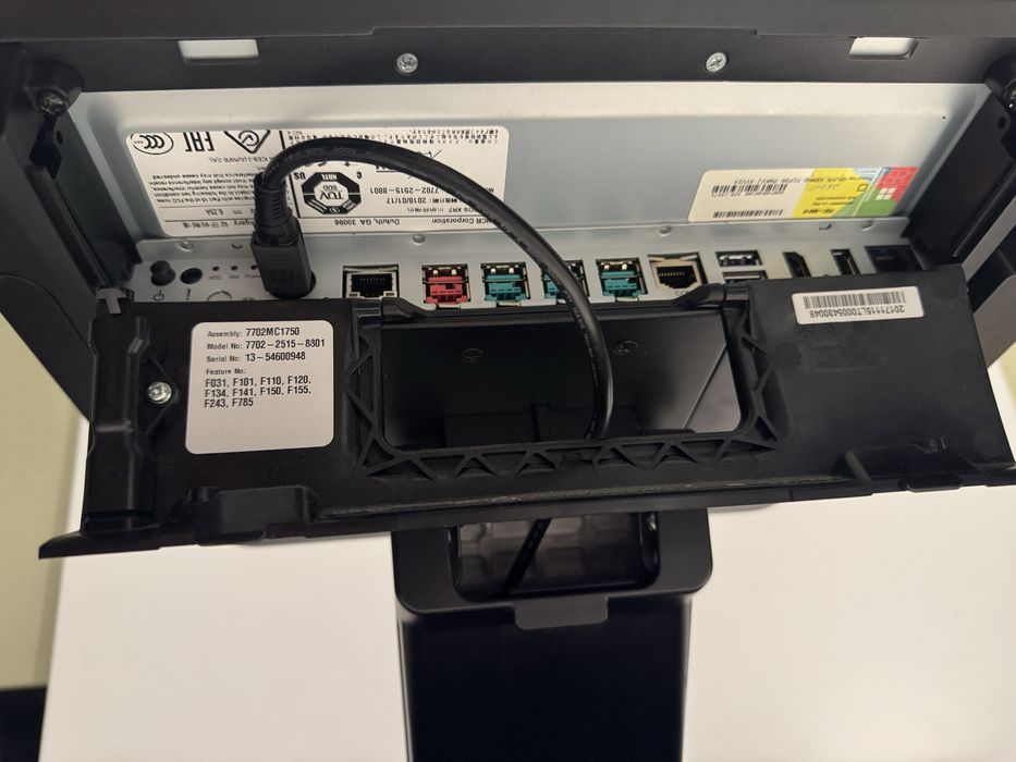 Terminal Dotykowy NCR RealPOS XR7