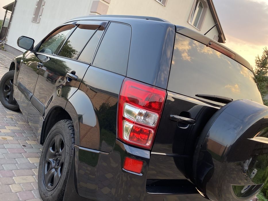 Продам Suzuki Grand Vitara 2.0