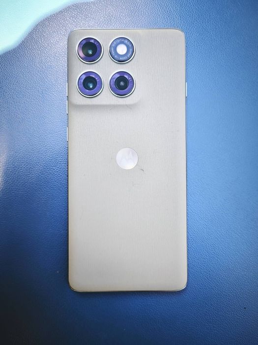 motorola edge 60 pro 8/256gb