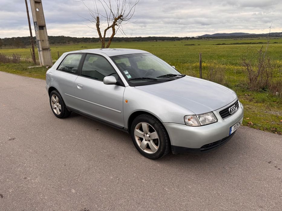 Audi A3 1.6 Attraction EC