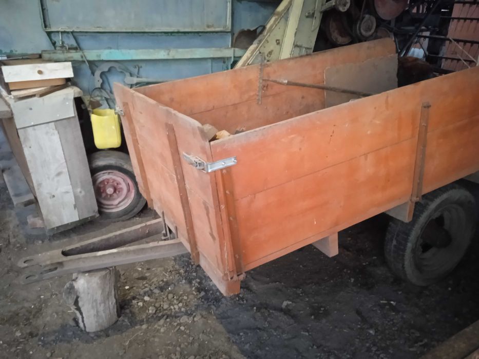 Причіп до трактора 1 ПТС-2