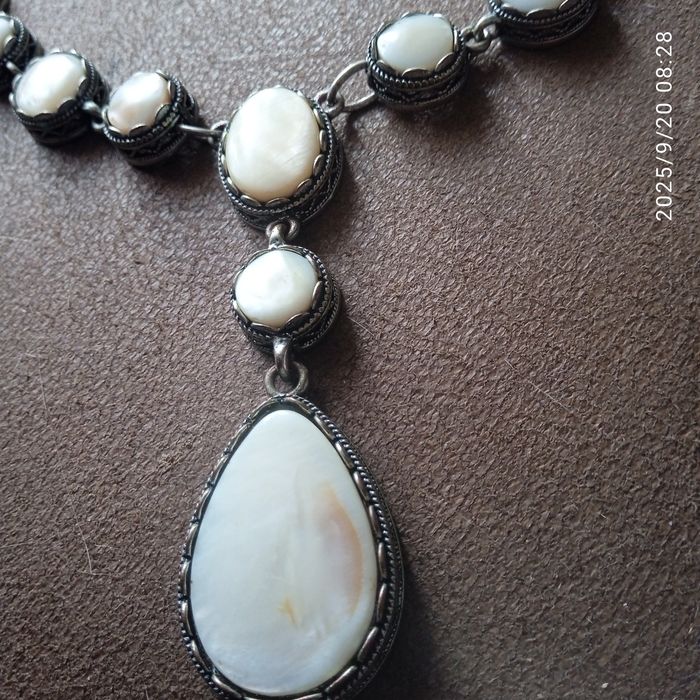 Ожерелье перламутр