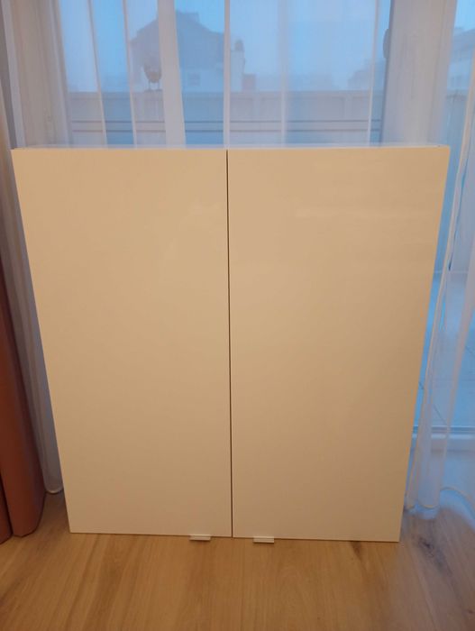 Szafka łazienkowa wisząca