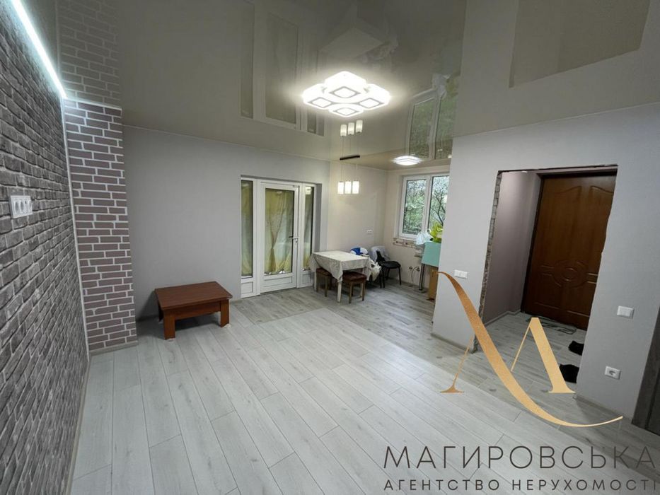 Продаж  житлового будинку в с.Суховоля.