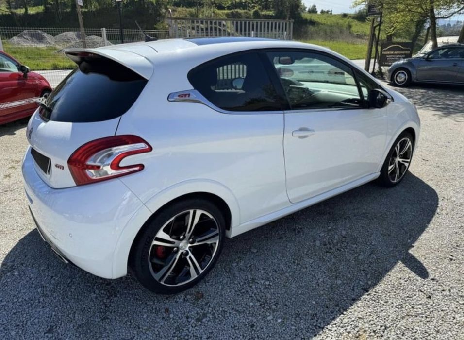Vendo peugeot 208 GTI