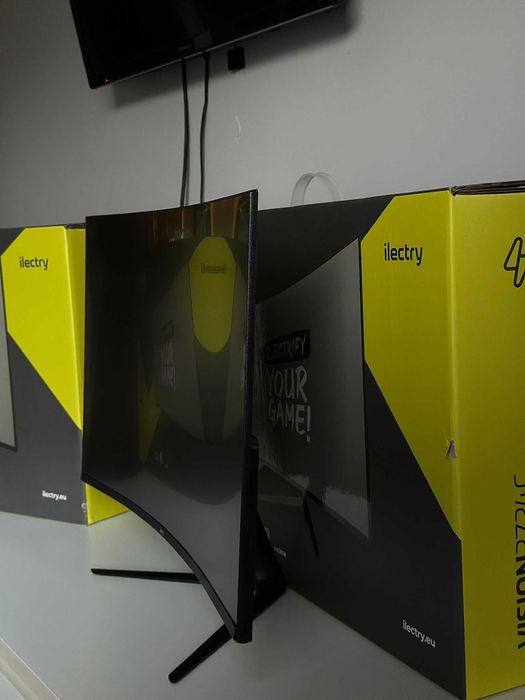 Ilectry Vision Monitor Curvo 2724C 240Hz