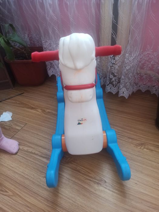 Продам коник-гойдалку