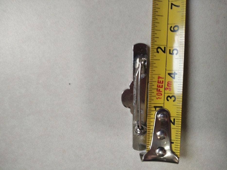 продам набор значков