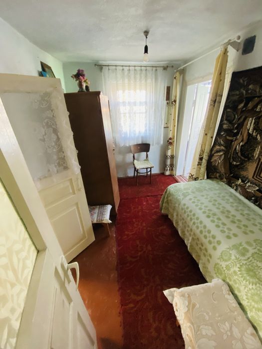 Будинок з великою ділянкою 0,6 га
