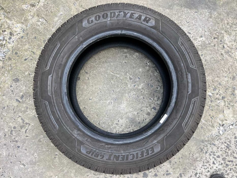 ШИНИ літні 205/65 R16C Good Year Efficient Grip Cargo