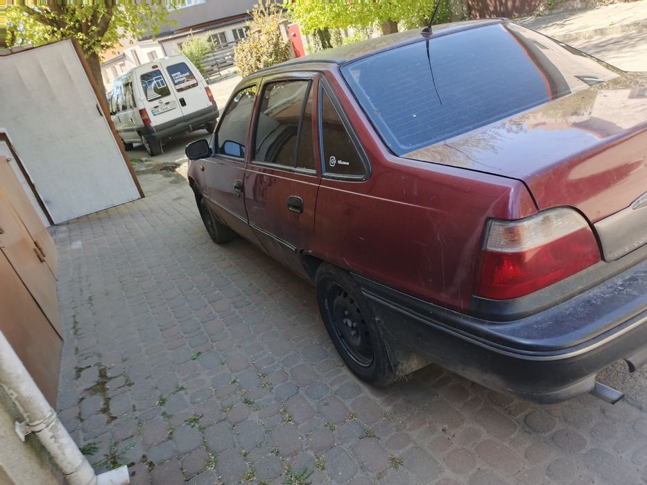 Продам део нексія