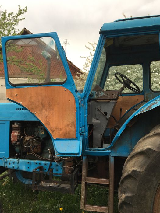 Трактор МТЗ 80 на стартері
