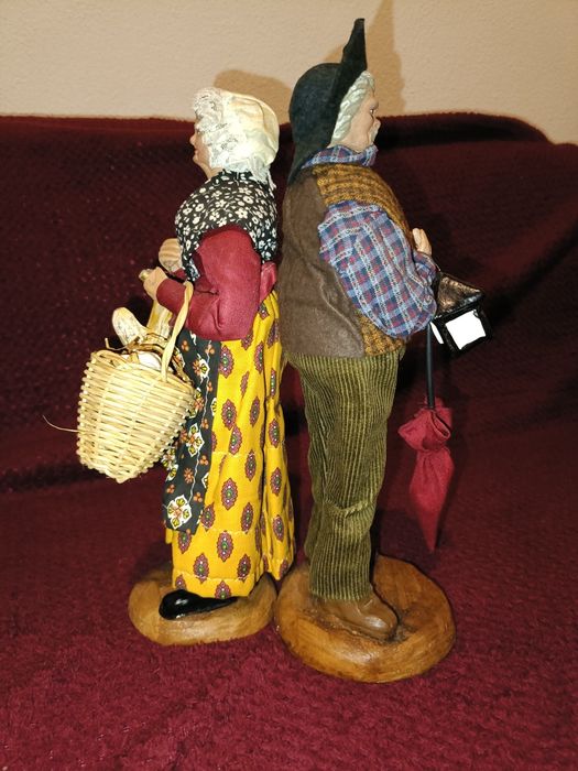 Um casal Francês camponês. antiguidades