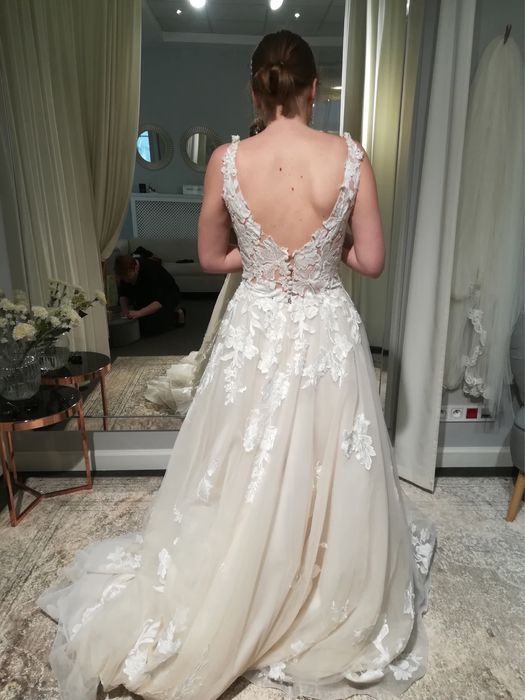 Sprzedam suknię ślubną