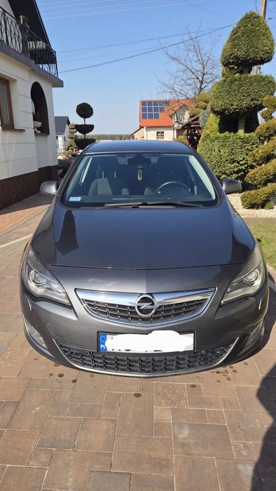 Opel Astra J ,2011 R  HATCHBACK , 2.0 CDTI 160KM 210tys Grafitowy