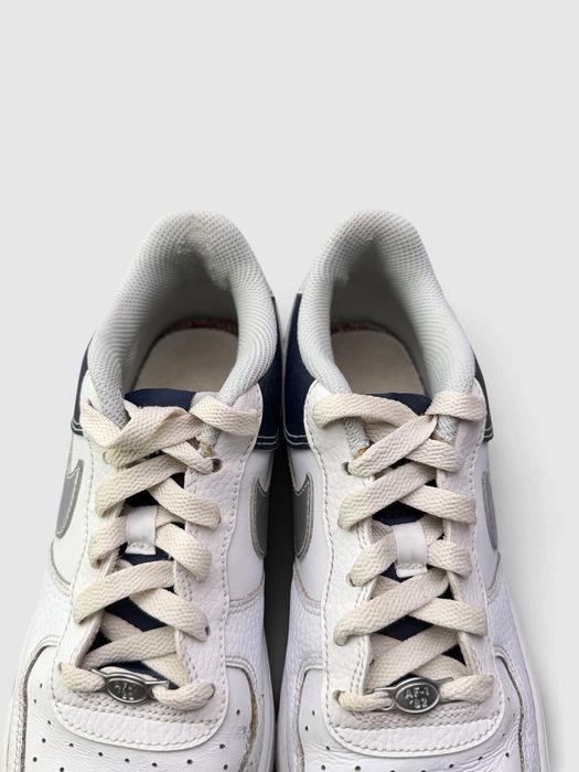 Buty Sportowe Nike Air Force 1 LV8 Biały Granatowy Rozmiar 38.5