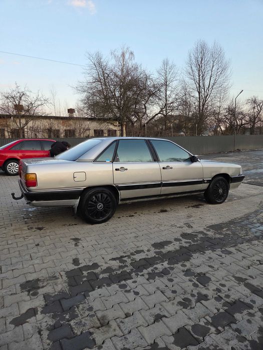 продам audi 200 c3 2.2 газ\бенз (не audi 100)