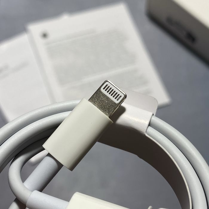 Оригинал комплект быстрой зарядки Айфон, USB-C 20W, A2347 USA