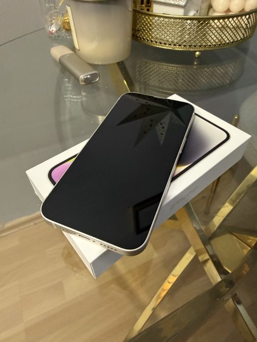 Iphone 14 - telefon w 100% sprawny