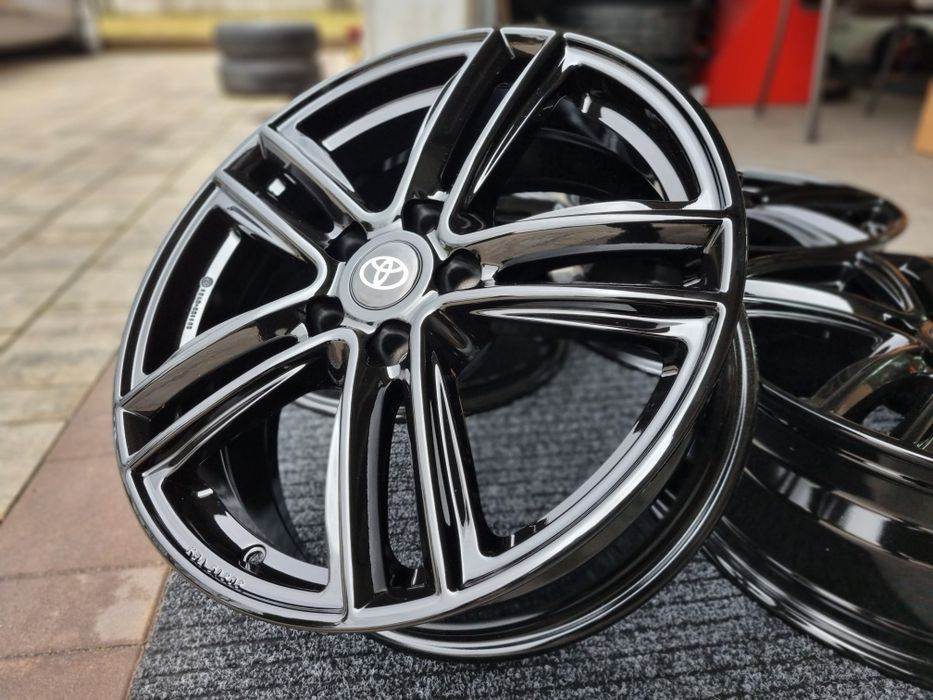 Toyota 18" Corolla Rav4 Yaris C-HR Auris Avensis Alu Felgi 5x114,3