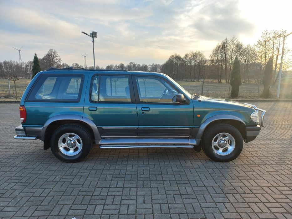 Ford Explorer 4x4