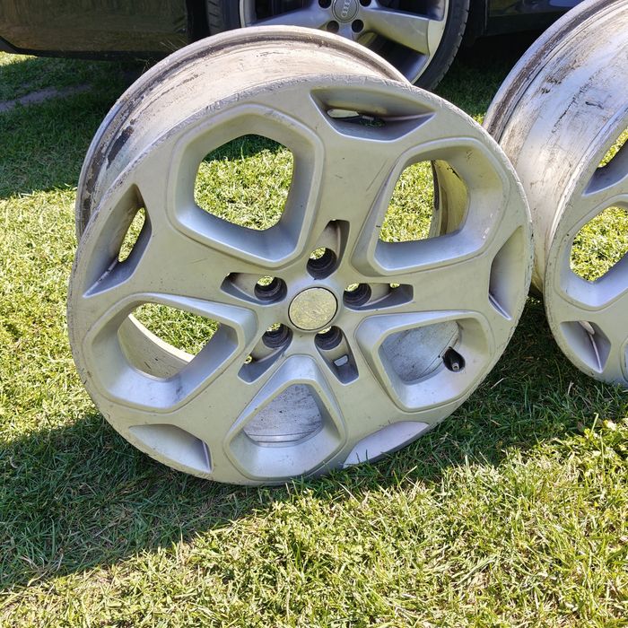 Felgi ford 5x108 8jx18 et55