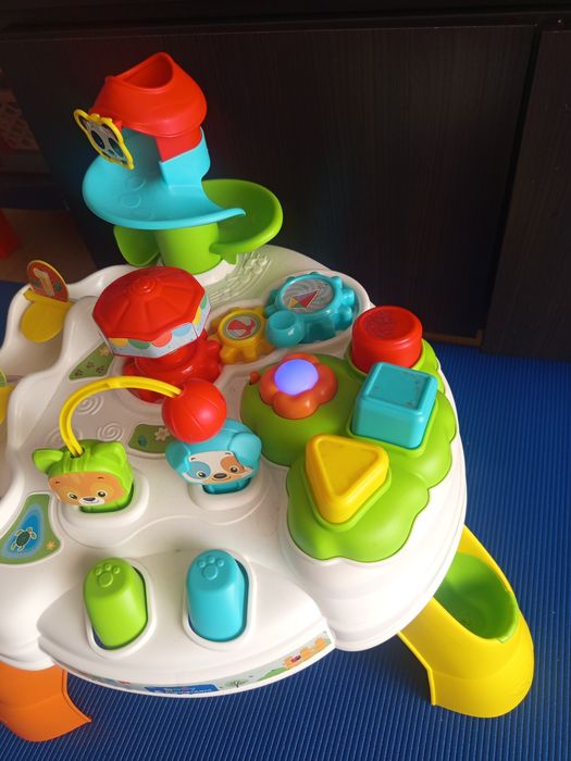 Mesa de atividades Baby Clementoni
