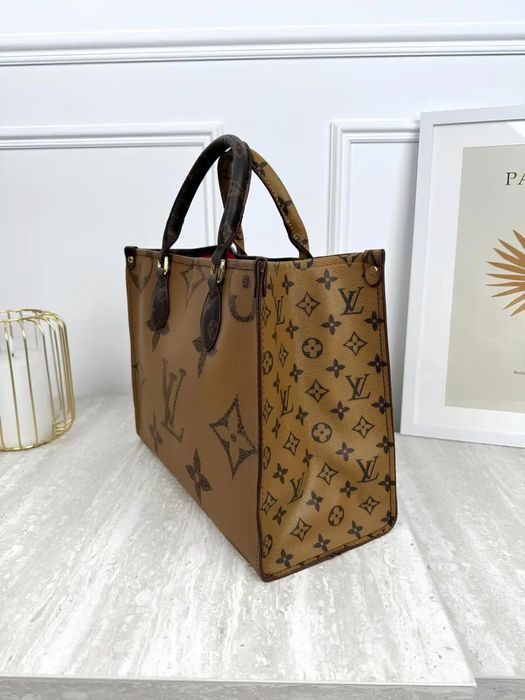 Містка жіноча сумка Louis Vuitton On the go