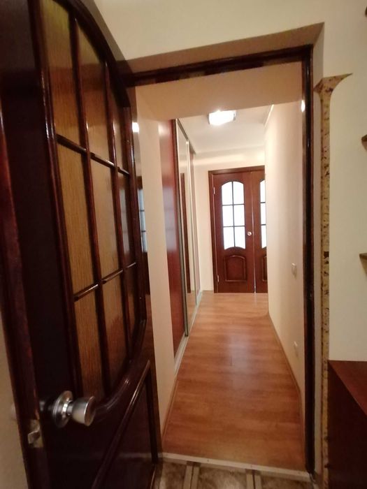 Продам квартиру 106 кв.м. низ пр. Поля/Антоновича/парк Глобы/школа Планета счастья