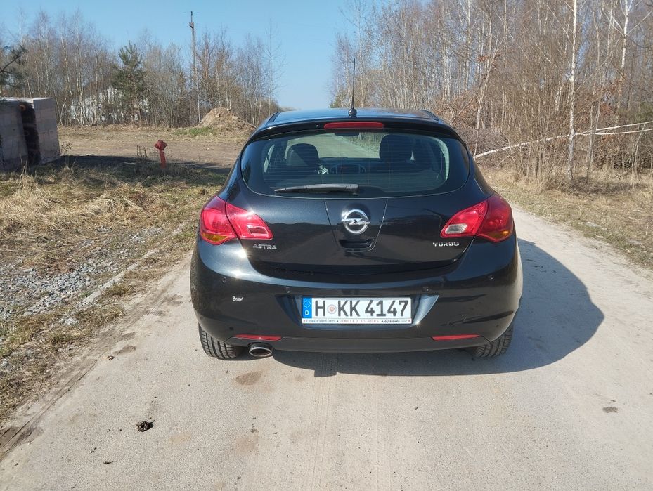Sprzedam opel astra j